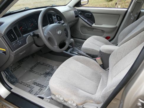 Used 2006 Hyundai Elantra GLS image 8