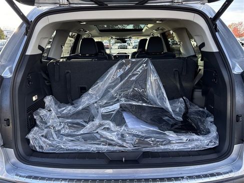 New 2025 Subaru Ascent Touring image 31