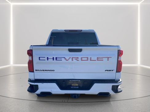 Used 2024 Chevrolet Silverado 1500 RST w/ Redline Edition AWD/4WD image 5
