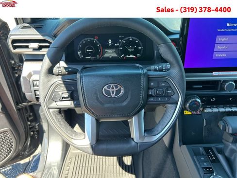 New 2026 Toyota 4Runner 4WD image 12
