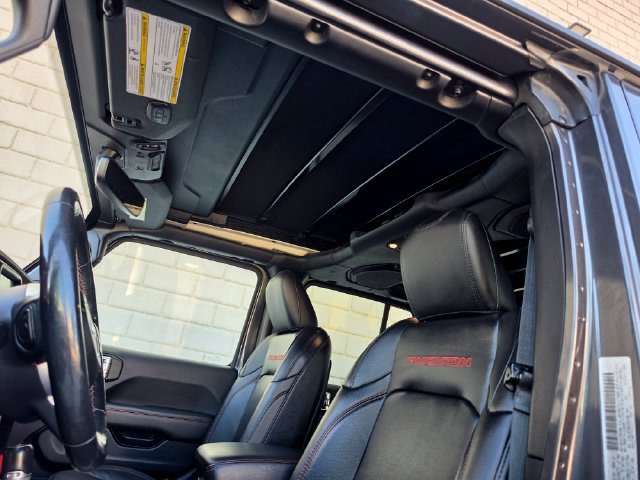 Used 2019 Jeep Wrangler Unlimited Rubicon AWD/4WD image 31
