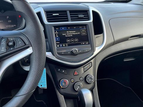 Used 2018 Chevrolet Sonic LS image 7
