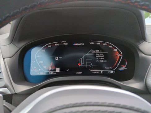 Used 2025 BMW X4 M40i AWD/4WD image 17