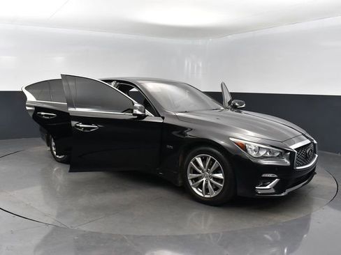 Used 2016 INFINITI Q50 3.0t Premium w/ 3.0T Premium Plus Package AWD/4WD image 29