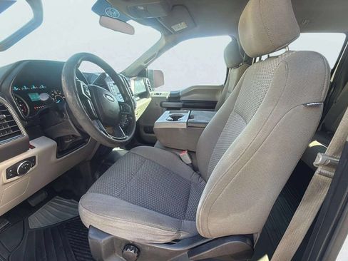 Used 2017 Ford F150 XLT AWD/4WD image 10