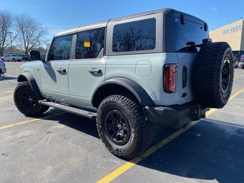 Used 2024 Ford Bronco Wildtrak image 4