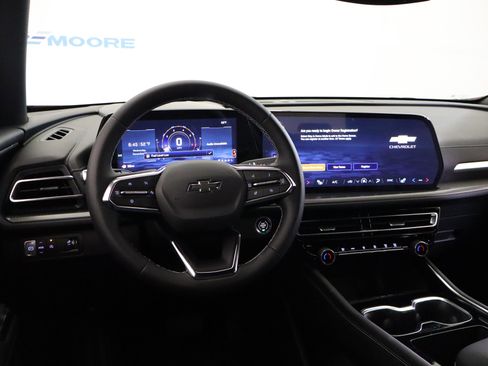 New 2026 Chevrolet Traverse LT w/ Midnight/Sport Edition image 16