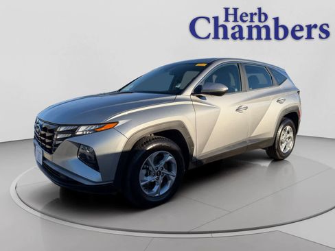 Used 2022 Hyundai Tucson SE w/ Cargo Package image 11
