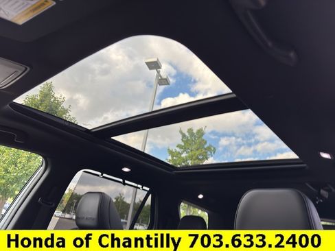 Used 2026 Honda Pilot Black Edition image 21