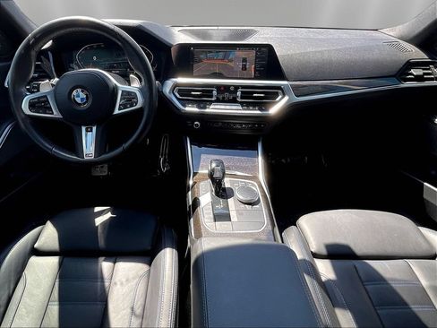 Used 2021 BMW 330i Sedan w/ M Sport Package RWD image 7