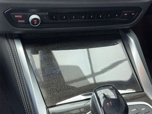 Used 2021 BMW 430i Coupe w/ M Sport Package image 34