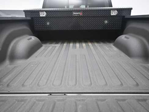 Used 2025 RAM 2500 Tradesman w/ Safety Group AWD/4WD image 35