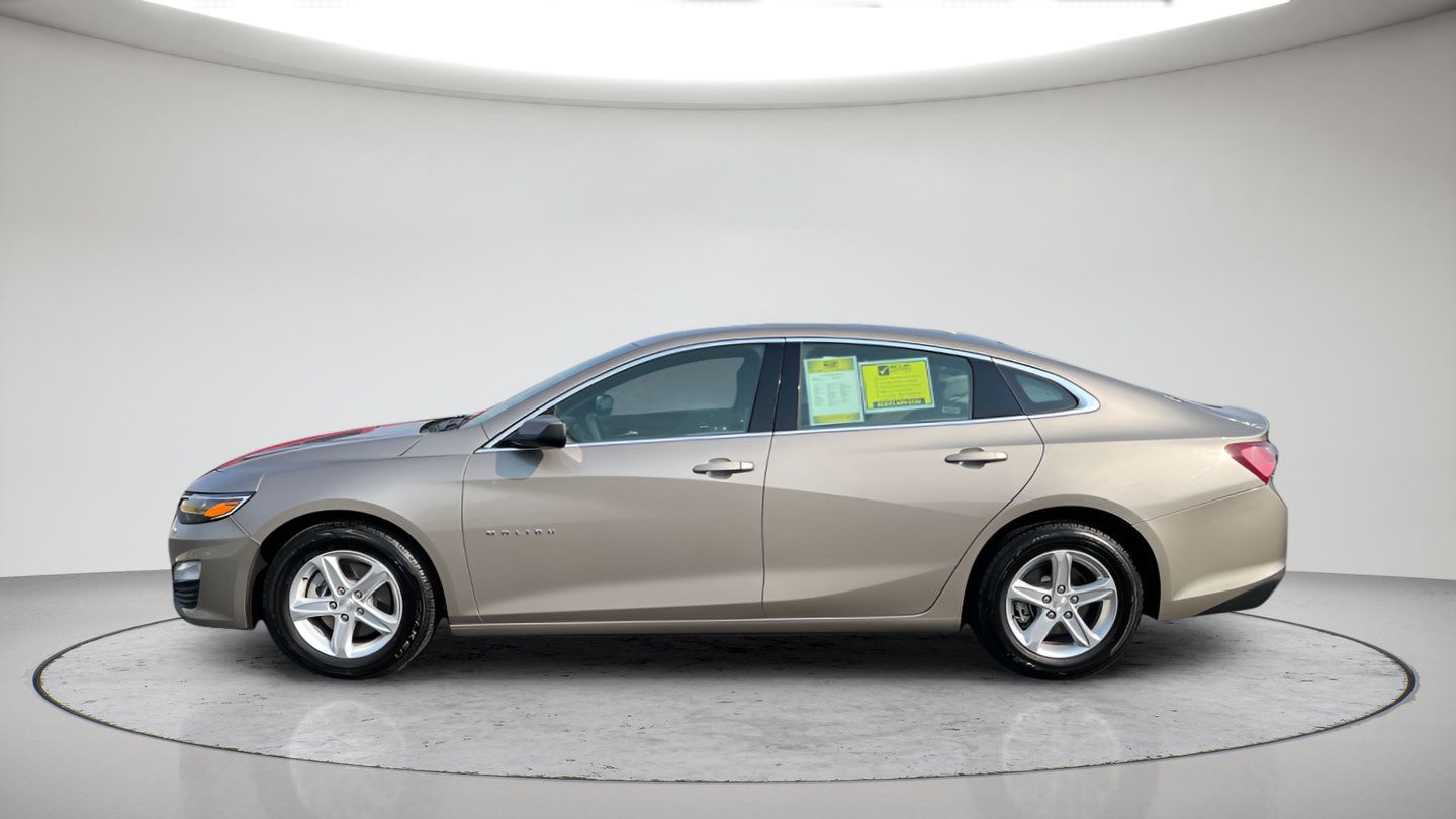 Used 2022 Chevrolet Malibu LT FWD image 8