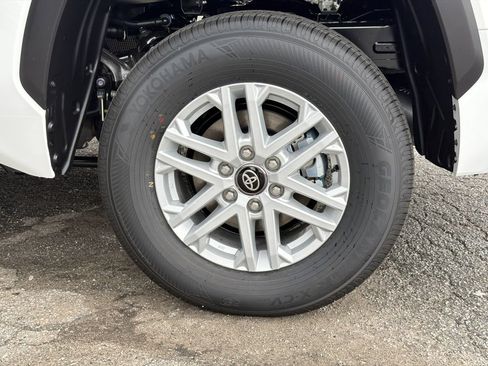 New 2026 Toyota Tundra SR5 RWD image 19