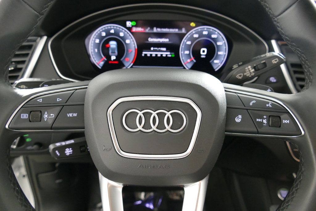 Used 2025 Audi Q5 2.0T Premium AWD/4WD image 15