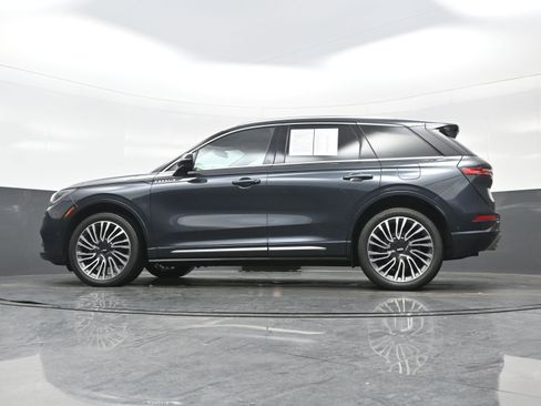 Used 2022 Lincoln Corsair Reserve w/ Equipment Group 201A image 28