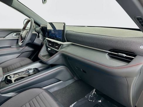 New 2026 Ford Explorer ST-Line w/ ST-Line Street Pack image 30