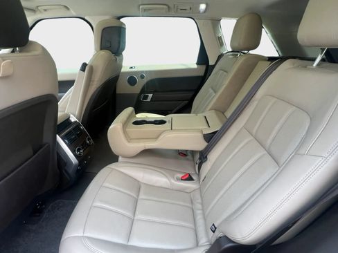 Used 2019 Land Rover Range Rover Sport HSE AWD/4WD image 10