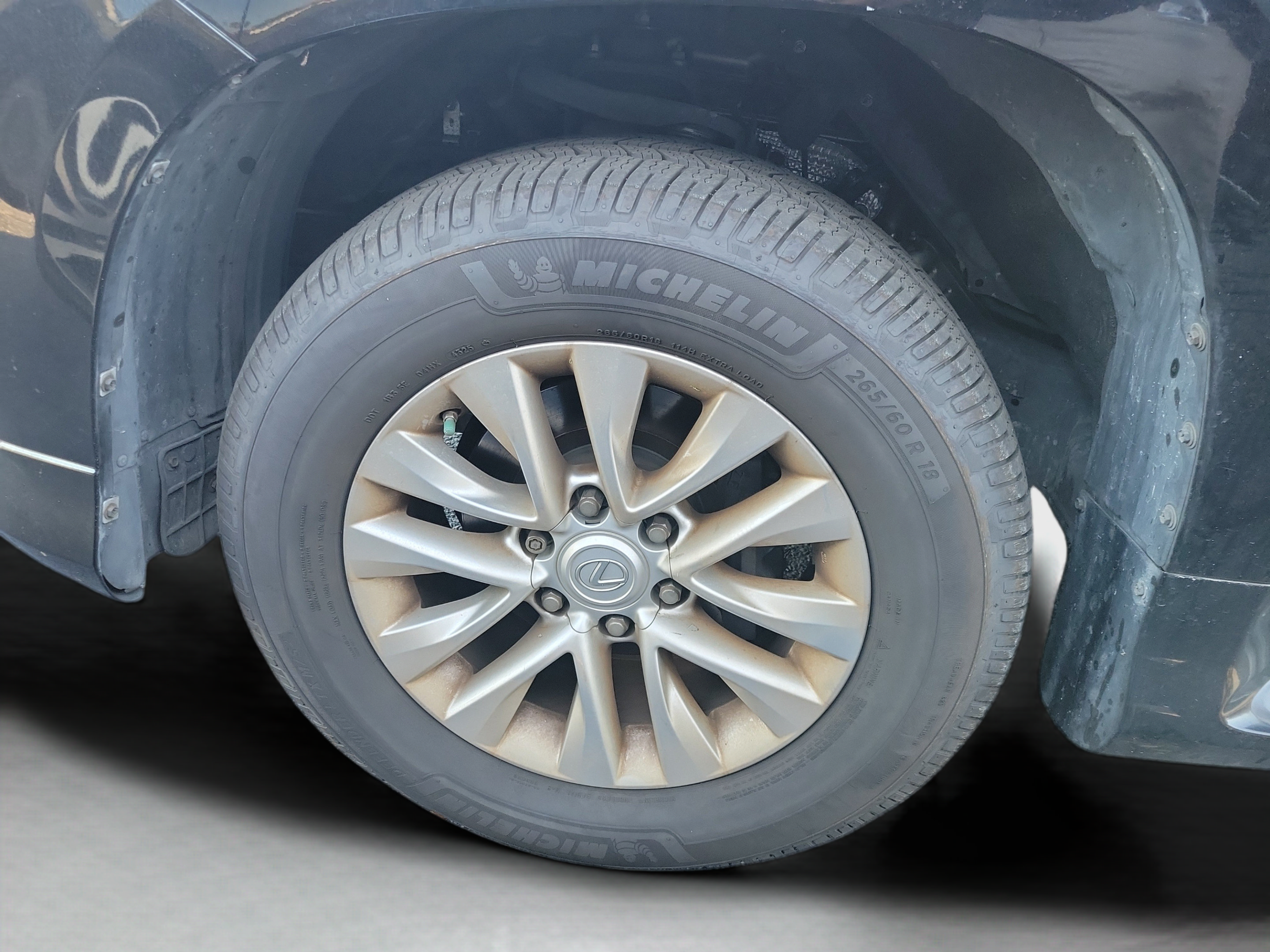 Used 2019 Lexus GX 460 Premium AWD/4WD image 30