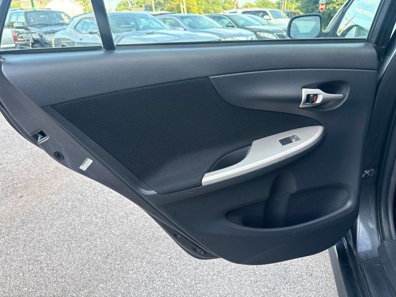Used 2010 Toyota Corolla S w/ S EVP Pkg #3 FWD image 13
