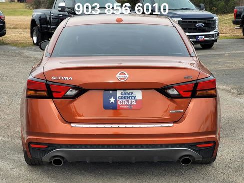 Used 2022 Nissan Altima 2.0 SR image 5