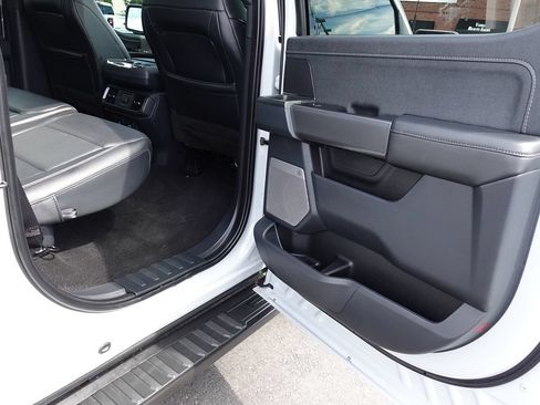 Used 2024 Ford F150 Lariat AWD/4WD image 34
