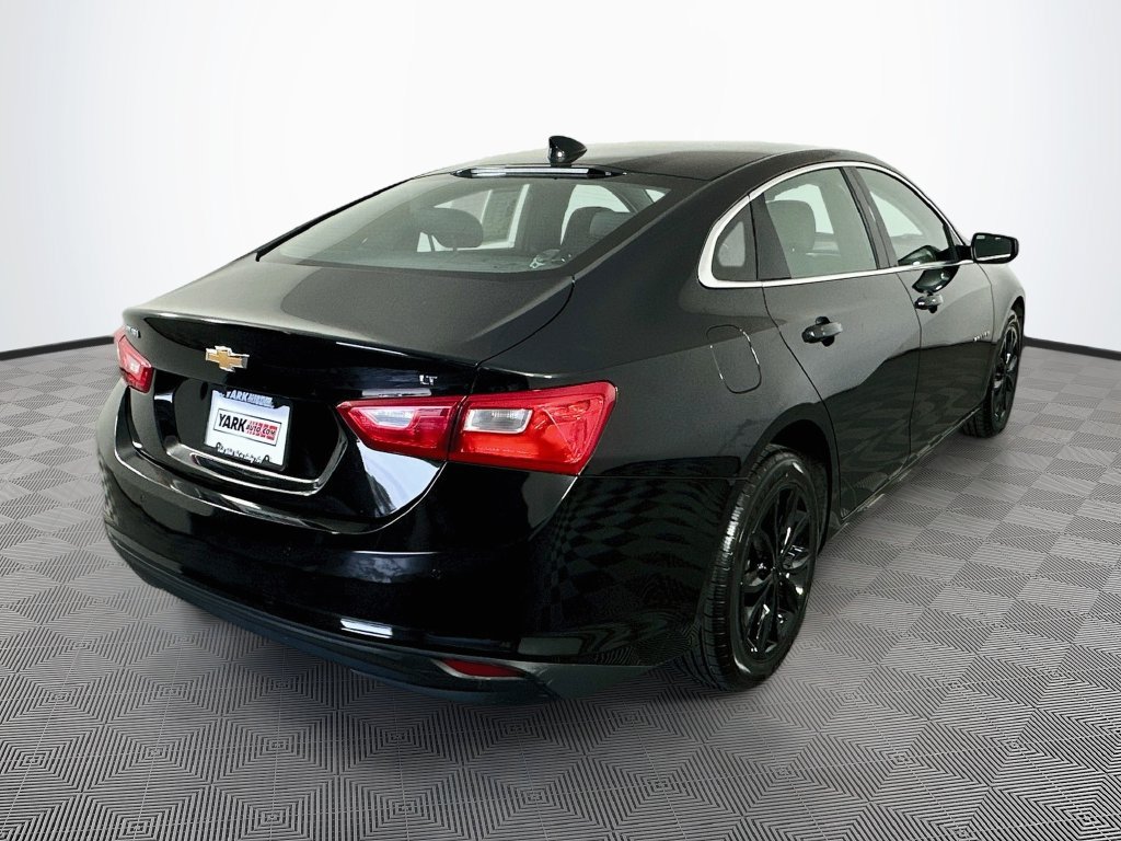 Used 2024 Chevrolet Malibu LT FWD image 11