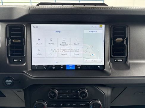 New 2025 Ford Bronco Badlands image 23