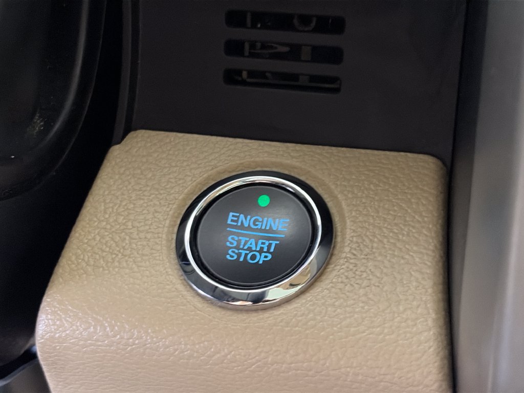Certified 2019 Ford F350 Lariat w/ Lariat Ultimate Package AWD/4WD image 24