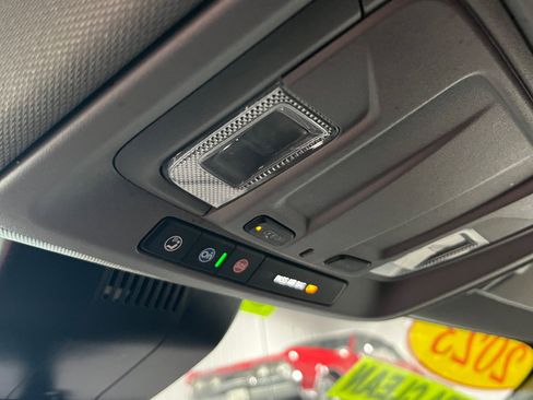 Certified 2023 GMC Sierra 1500 Elevation image 17