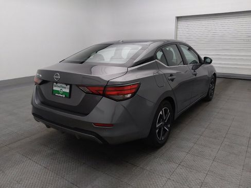 Used 2025 Nissan Sentra SV image 9