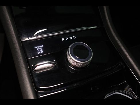 Used 2023 Jeep Grand Cherokee L Limited w/ Luxury Tech Group II AWD/4WD image 19