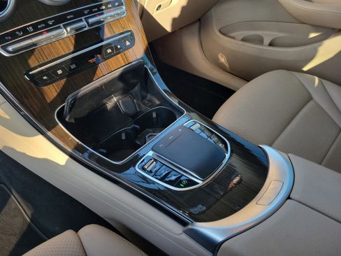 Certified 2022 Mercedes-Benz GLC 300 image 26