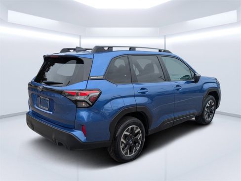 New 2026 Subaru Forester Premium image 3