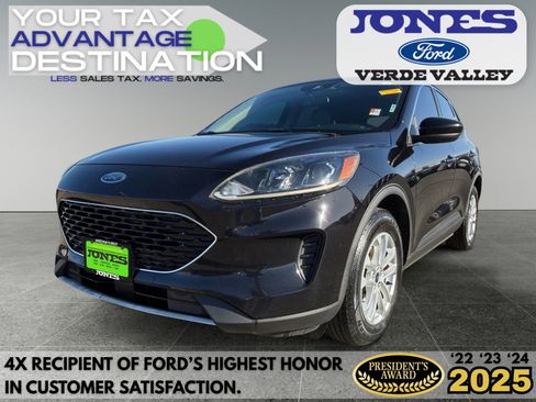 Used 2020 Ford Escape SE FWD image 1