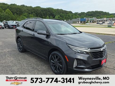 Certified 2023 Chevrolet Equinox RS w/ RS Leather Package AWD/4WD image 2
