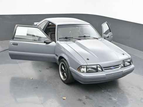 Used 1993 Ford Mustang LX image 52