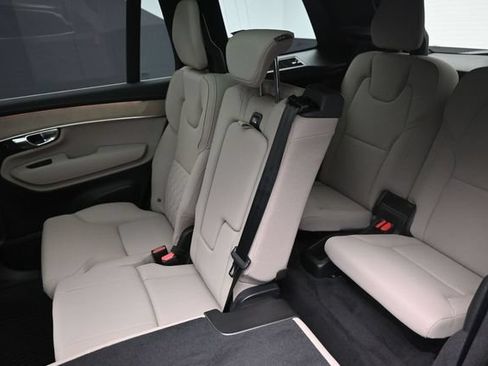 Used 2026 Volvo XC90 B6 Plus w/ Protection Package Premier AWD/4WD image 22