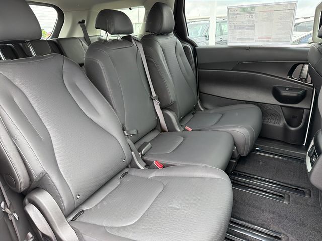 New 2026 Kia Carnival SX Prestige FWD image 23