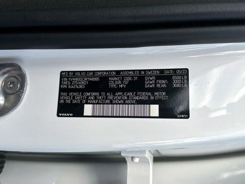 Certified 2024 Volvo XC90 T8 Plus w/ Protection Package Premier image 30