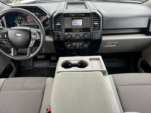 Used 2015 Ford F150 XL w/ Equipment Group 101A Mid image 3