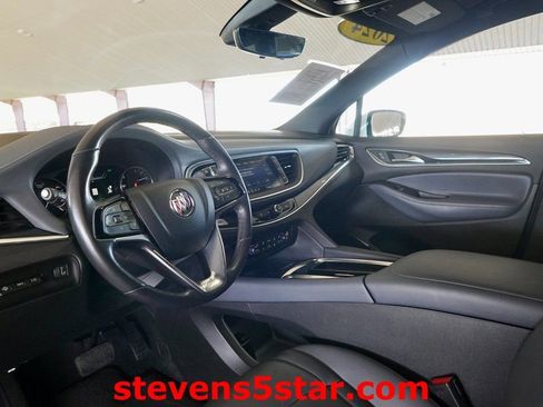 Used 2024 Buick Enclave Premium image 6