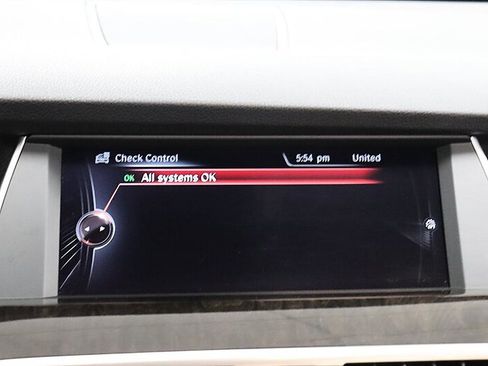 Used 2016 BMW 550i Gran Turismo xDrive AWD/4WD image 29