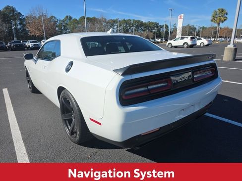 Used 2017 Dodge Challenger SRT Hellcat image 6