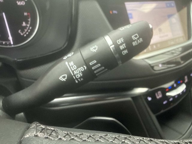 Certified 2023 Cadillac XT5 Premium Luxury AWD/4WD image 73