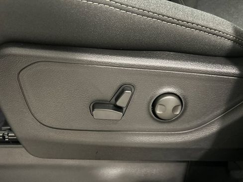New 2026 RAM 1500 Big Horn AWD/4WD image 17