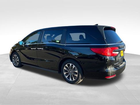 Certified 2024 Honda Odyssey EX-L image 7
