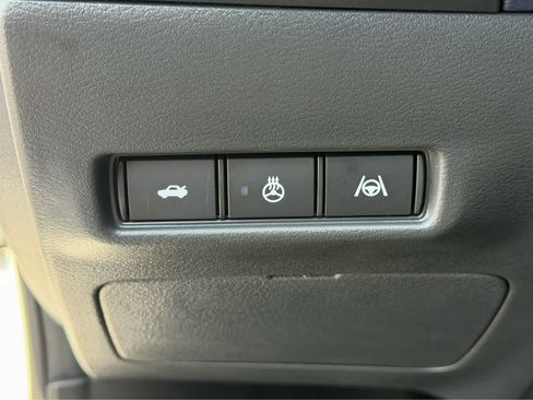 Used 2026 Nissan Sentra SL w/ Floor Mat Package FWD image 24