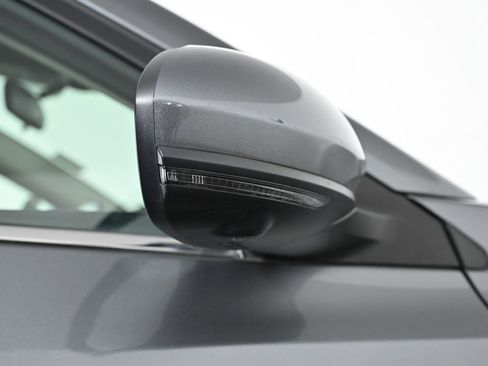 Used 2024 Nissan Sentra SV w/ SV Premium Package image 11