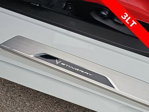 Used 2023 Chevrolet Corvette 3LT w/ Z51 Performance Package image 11